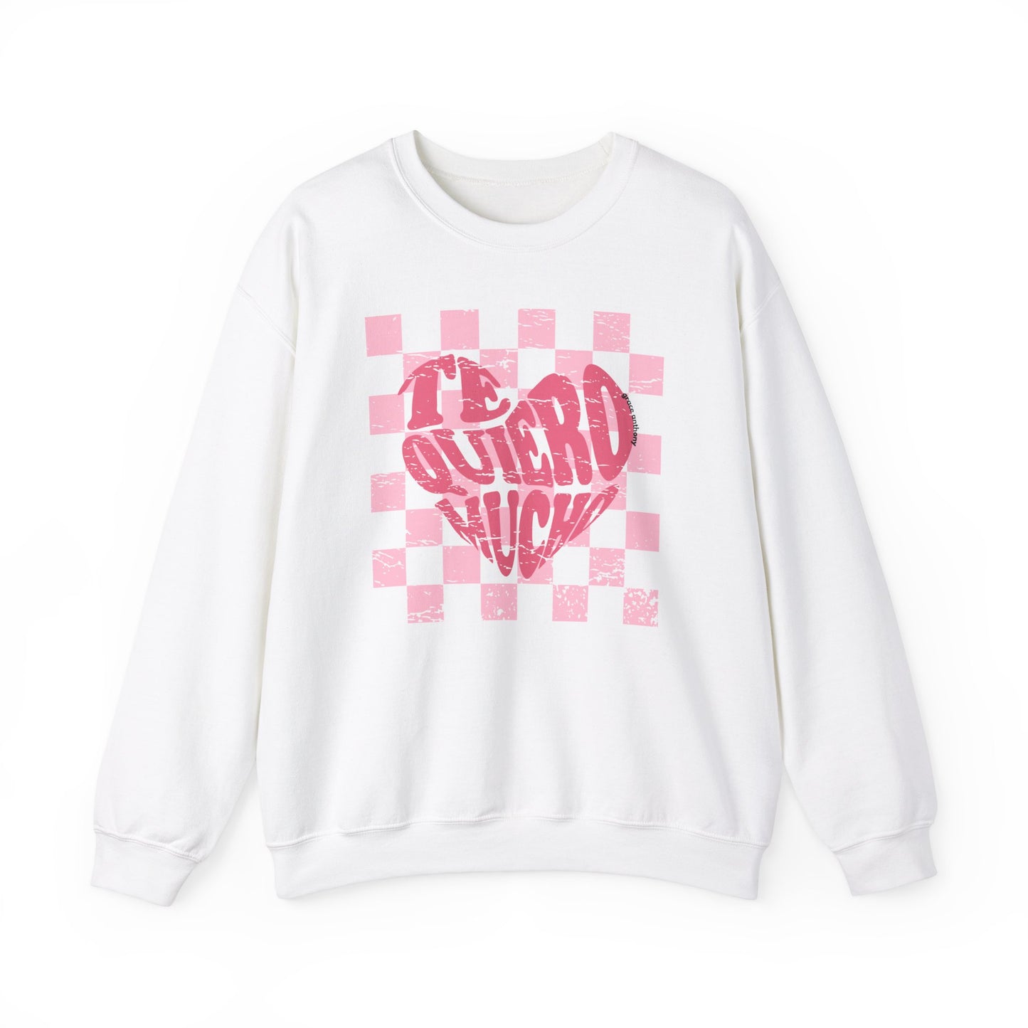 Te Quiero Mucho Oversize Sweatshirt Hoodie Valentine's Day Gift Hispanic Cultural Travel Shirt Amor True Love Hearts Checkered Retro Pattern