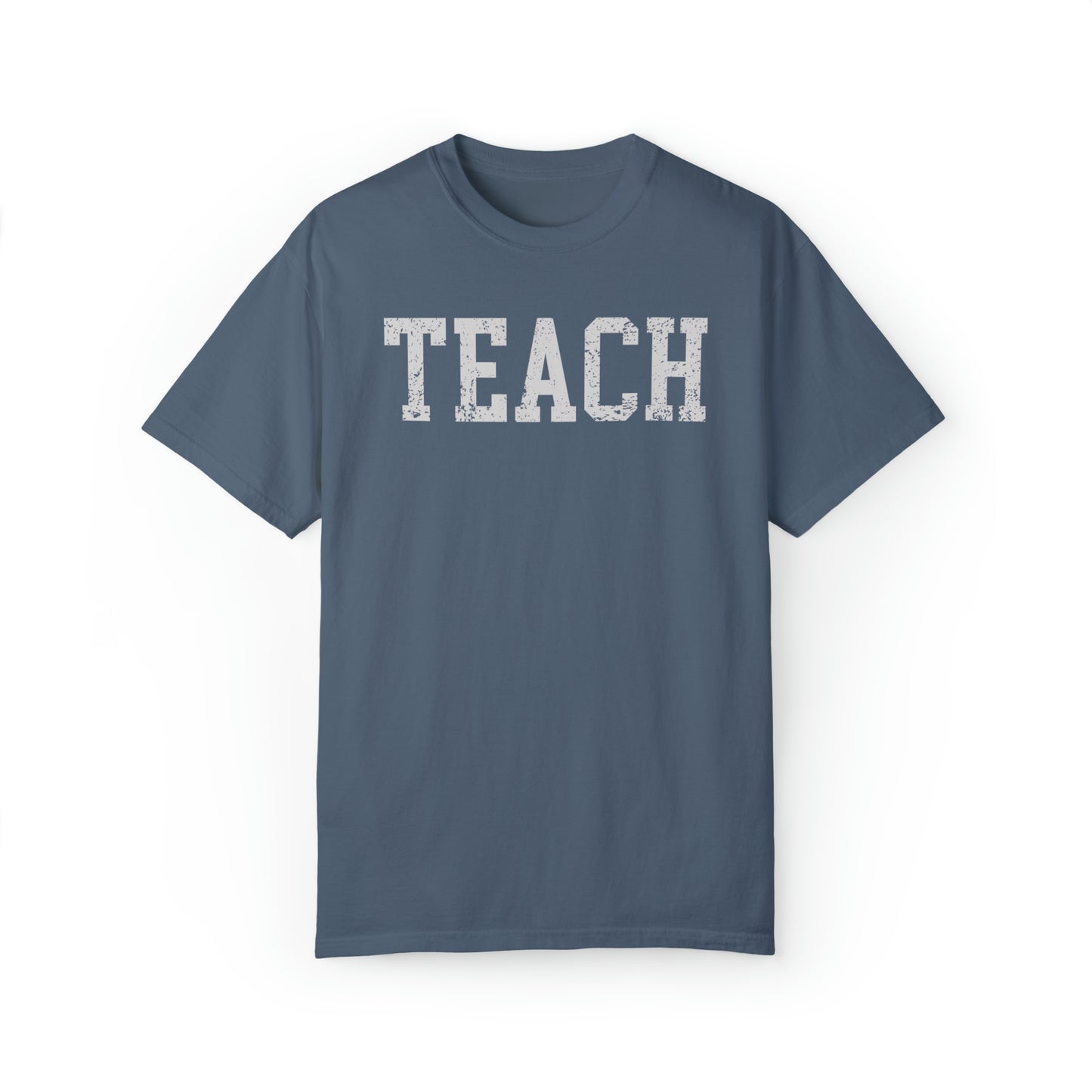 Teach Teacher Trendy Graphic T-Shirt, Back to School Shirt, School Instructor Teacher Shirt, Elementary Middle High School Teach Gift