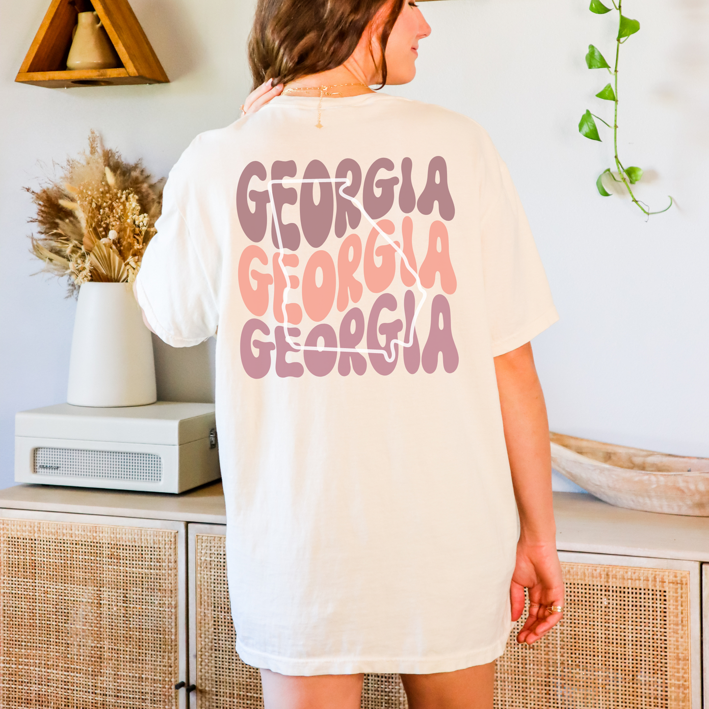 Georgia State Graphic T-Shirt, Moving to GA New Job, Atlanta Georgia Travel Gifts, Georgia Bulldog Shirt, Georgia Peach, GA University Shirt