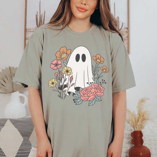 Flower Power Ghost T-Shirt, Women Halloween Shirt, Mom Halloween Costume, Happy Preppy Hippie Shirt, Cute Trendy Mom Shirt