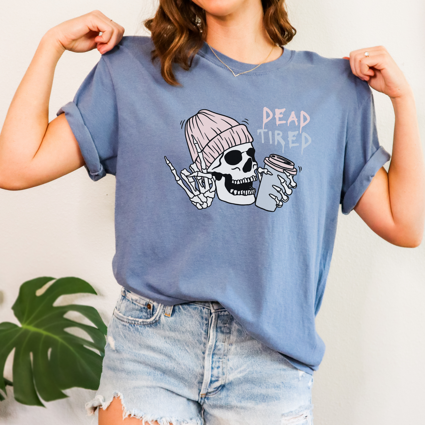 Dead Tired Mom T-Shirt, Mama Needs Coffee Break, Skull Skeleton Bones Halloween Shirt, Cute Trendy Mom Shirt, Shirt for Women Men